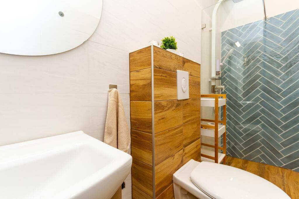 Luxe Haven On Lonyay By Newave Apartments Boedapest Buitenkant foto